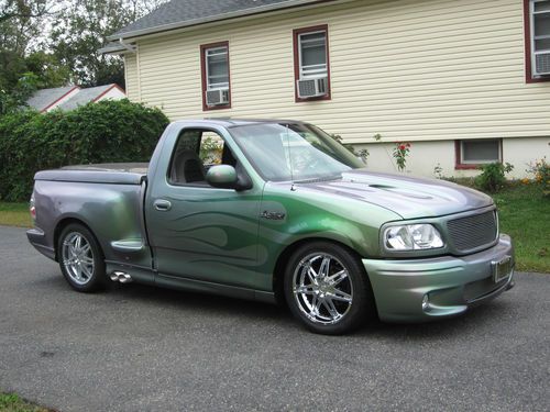 2001 ford f-150 lightning standard cab pickup 2-door 5.4l