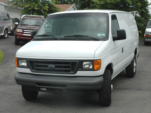 2007 ford e350 (1 ton)  cargo van
