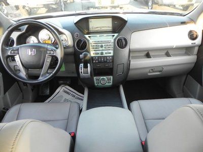 Touring NAV Leather Sunroof 3rd Row Rear DVD Back-Up Camera Heated Front Seats, image 19