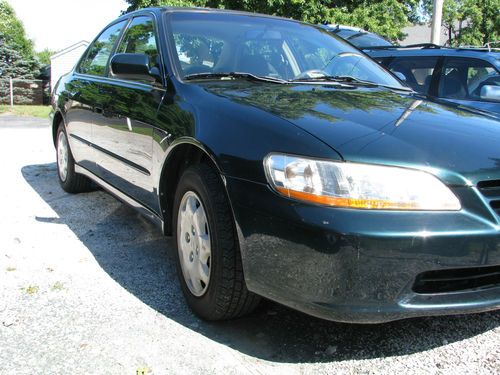 1998 HONDA ACCORD 4DR LX, image 2