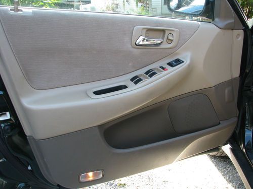1998 HONDA ACCORD 4DR LX, image 6