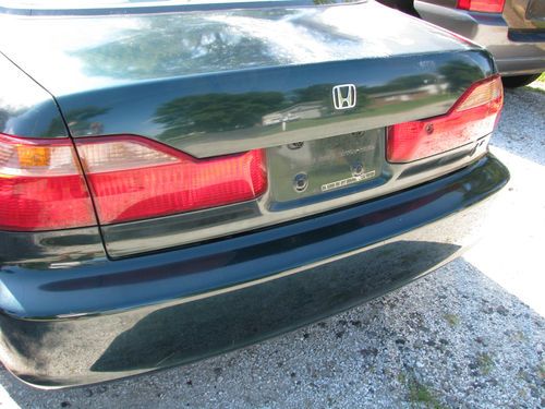 1998 HONDA ACCORD 4DR LX, image 19