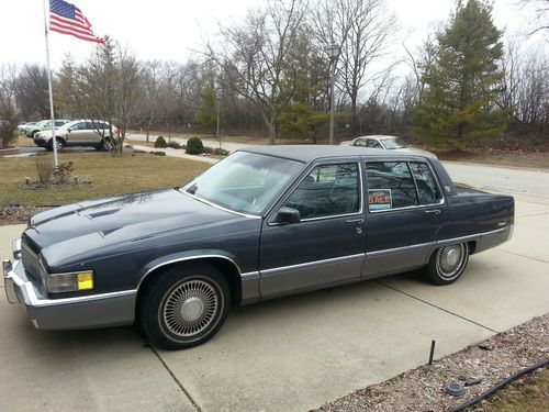 1990 cadillac fleetwood : 74,000 miles