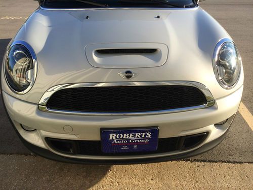 S Convertible 1.6L Automatic White Silver Metallic 21K Miles PRISTINE, US $27,500.00, image 10