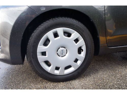 Hatchback 1.8L Power Steering Power Door Locks Power Windows NO RESERVE, image 6