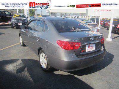 Gray Elantra Limited 2.0L Sedan Clean Leather sunroof Smoke free, image 4