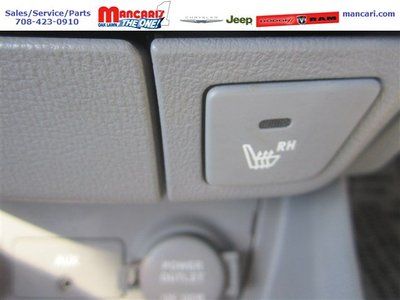 Gray Elantra Limited 2.0L Sedan Clean Leather sunroof Smoke free, image 19