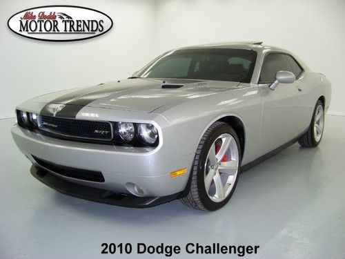 Srt8 navigation 6.1 hemi brembo stripes htd seats 2010 dodge challenger 30k
