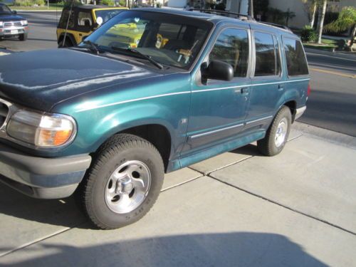 1996 ford explorer xlt sport utility 4-door 5.0l