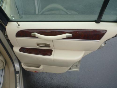 4dr Sdn Sign 4.6L CD Power Windows Power Door Locks Tilt Wheel Cruise Control, US $12,995.00, image 20