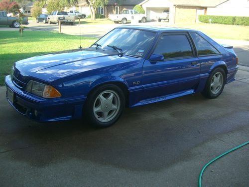 1990 ford mustang gt