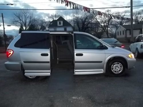 05 braun handicap wheelchair van power ramp! runs super! warranty! no reserve!