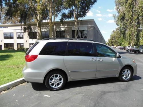 2006 toyota sienna xle limited ** 1 owner ** loaded ** many options ** by dealer