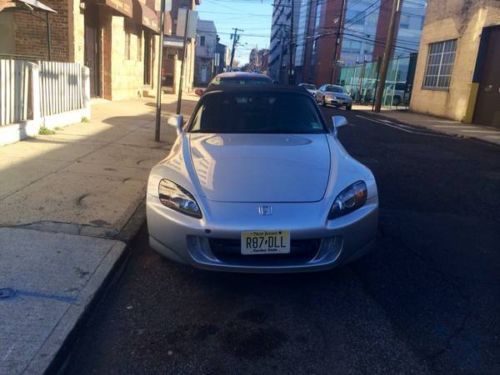 2004 honda s2000 base convertible 2-door 2.2l