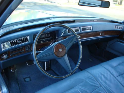 1976 Cadillac Coupe DeVille, image 7