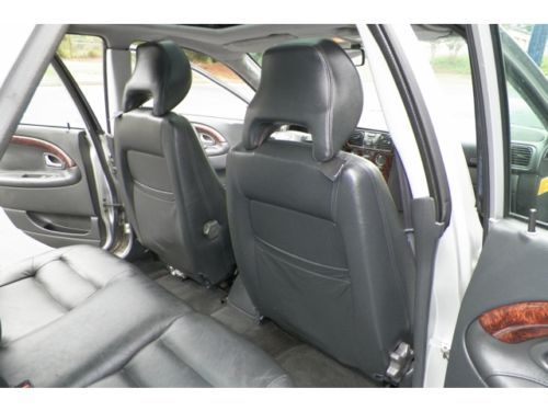 2000 VOLVO S40 SOUTHERN OWNED SUNROOF HEATED LEATHER SEATS WOOD TRIM NO RESERVE, image 49