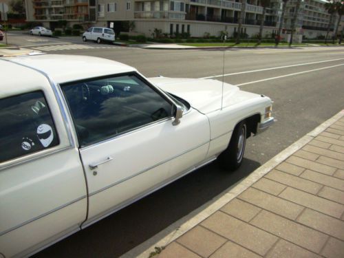 1974 Cadillac Coupe DeVille Base 2-Door 7.7L (472 C.I.), image 6