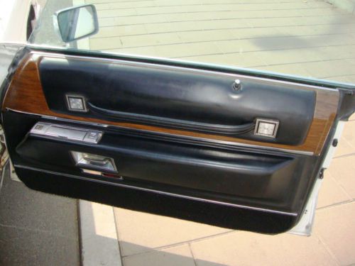 1974 Cadillac Coupe DeVille Base 2-Door 7.7L (472 C.I.), image 17