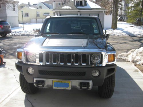 2009 hummer h3t base crew cab pickup 4-door 3.7l