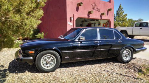 1985 vanden plas black exterior bisquit interior sunroof 83,000 miles