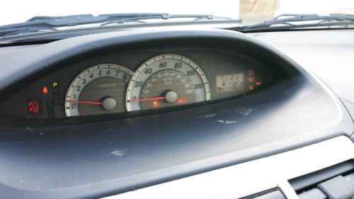 2007 Toyota Yaris Sedan, image 5