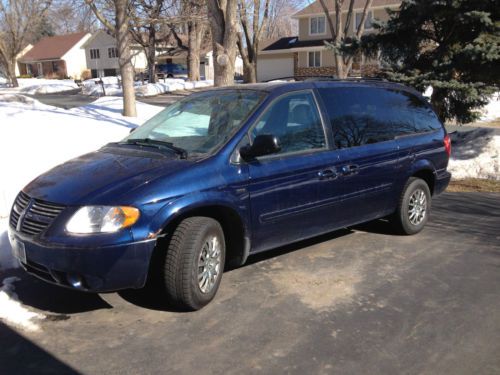 2006 dodge caravan sxt mini passenger van 4-door 3.8l