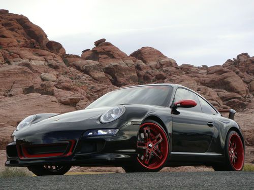 Carrera s highly optioned immaculate sport chrono short shift 6 spd .