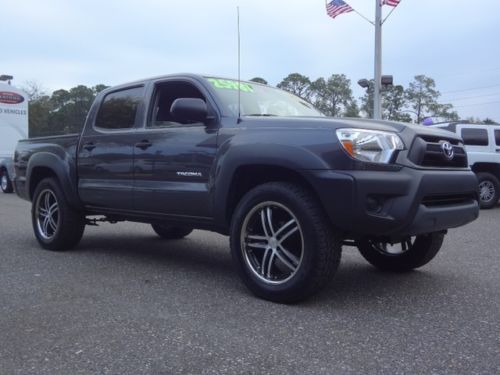 Trd off-road truck 2.7l  20&#034; wheels