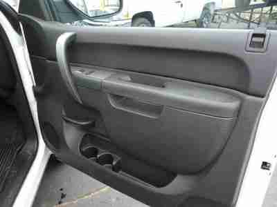 5.3L Heavy-Duty Handling/Trailering Suspension Package Crew Cab Finance Trade In, image 15