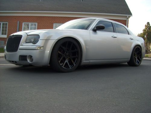 2005 chrysler 300c 6.1 440hp silver northwest