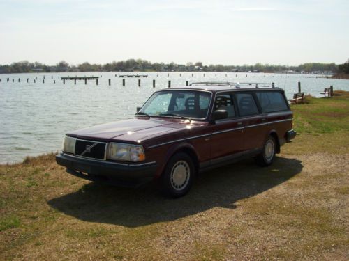 1990 volvo 240 dl wagon low miles great condition