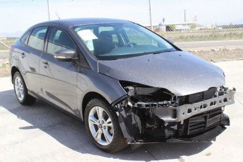 2013 ford focus se sedan damaged rebuilder runs! economical only 10k miles l@@k!