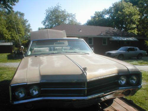 1965 buick lesabre 400 base convertible 2-door 4.9l