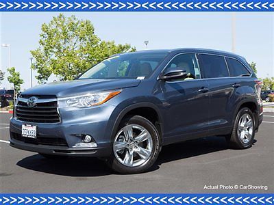 2014 highlander limited platinum: 3,700 miles, offered by mercedes-benz dealer