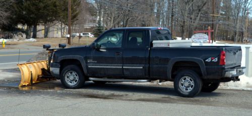 2004 chevrolet silverado 2500 hd 4x4 6.6l lt duramax turbo diesel fisher plow