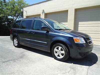 2008 dodge grand caravan sxt/loaded!wow!look!nice!warranty!