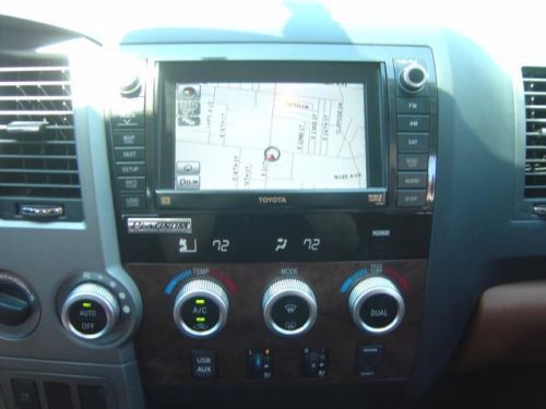 2013 Toyota Tundra Platinum Extended Crew Cab Pickup 4-Door 5.7L, image 2