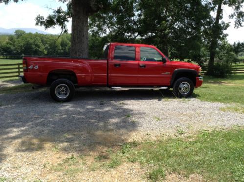 Red, dually, diesel, power heated leather seats, towing package, 4x4
