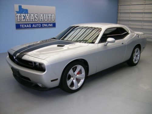 We finance!!!  2010 dodge challenger srt-8 hemi 425 hp nav leather texas auto