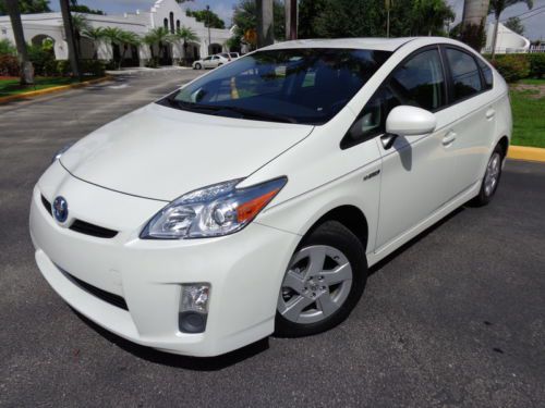 Florida hybrid electric 11&#039; prius 31,030 miles 51/48 mpg superior fuel economy!!