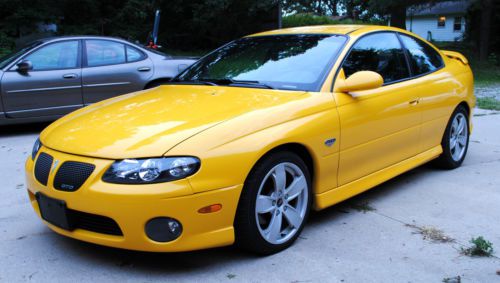 2004 pontiac gto base coupe 2-door 5.7l