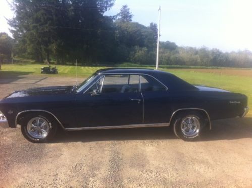 1966 chevrolet chevelle 2 door hardtop