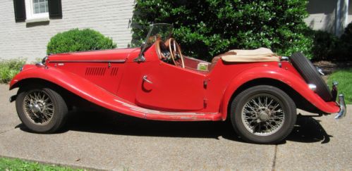 1955 mg tf 1500  mgtf  red roadster antique english car mg t series