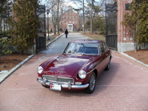 1967 mgb-gt