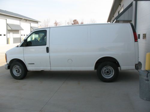 3500 series one ton cargo van