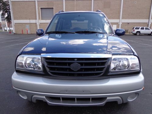 2003 suzuki grand vitara base sport utility 4-door 2.5l v6