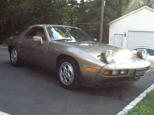 1982 porsche 928 s barn find very nice 57,000 miles no reserve