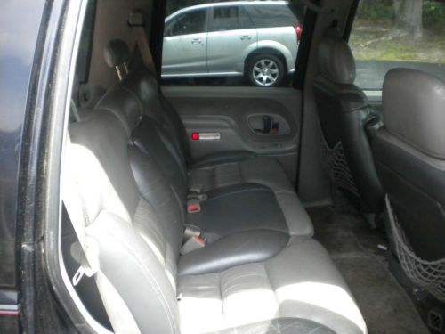 2000 Chevy Tahoe Limited, image 5