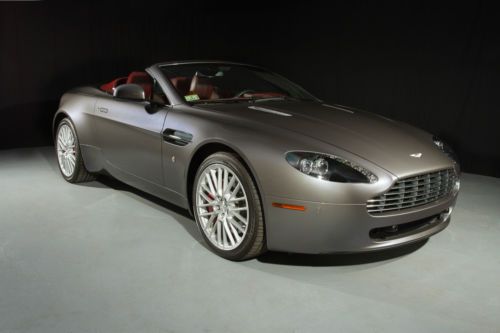 2011 aston martin v8 vantage roadster 2-door 4.7l