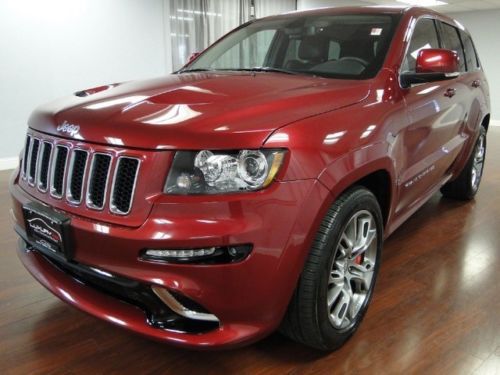 13 srt8 loaded white 4x4 gps camera heated ventilated seats carbon fiber